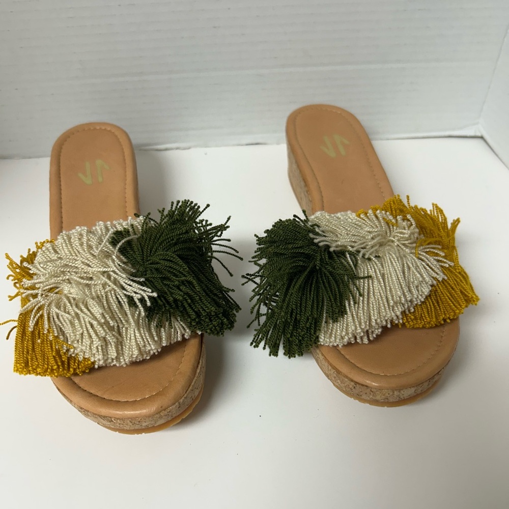 Silvia Cobos Mambo Fringe Platform Sandals Beach Artsy Boho Chic Green Tan Sz 8